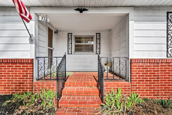 $200,000 | 116 North Saltsman Drive, Hopkinsville, KY 42240