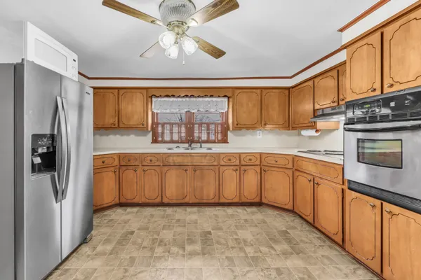 $200,000 | 116 North Saltsman Drive, Hopkinsville, KY 42240