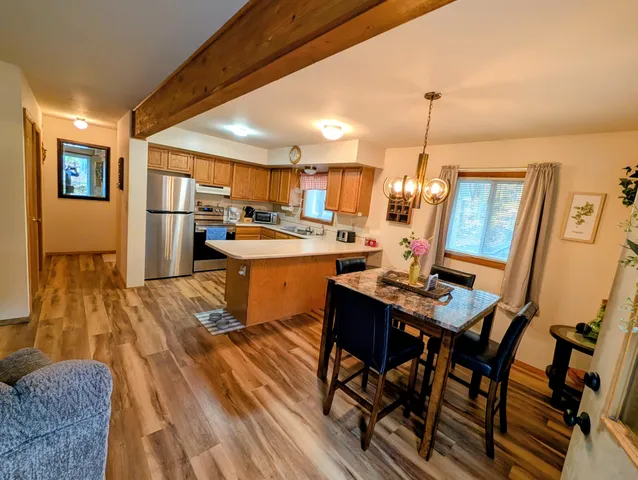 $359,900 | 108 Deerwood Court, Roscommon, MI 48653