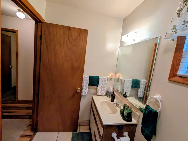 $359,900 | 108 Deerwood Court, Roscommon, MI 48653