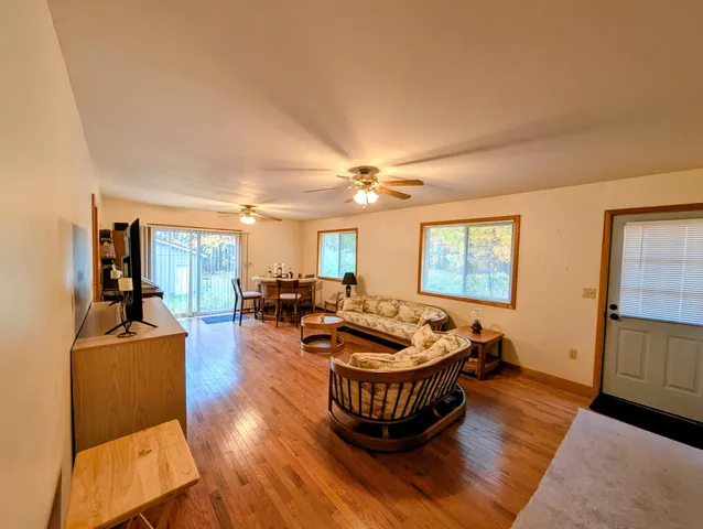 $359,900 | 108 Deerwood Court, Roscommon, MI 48653