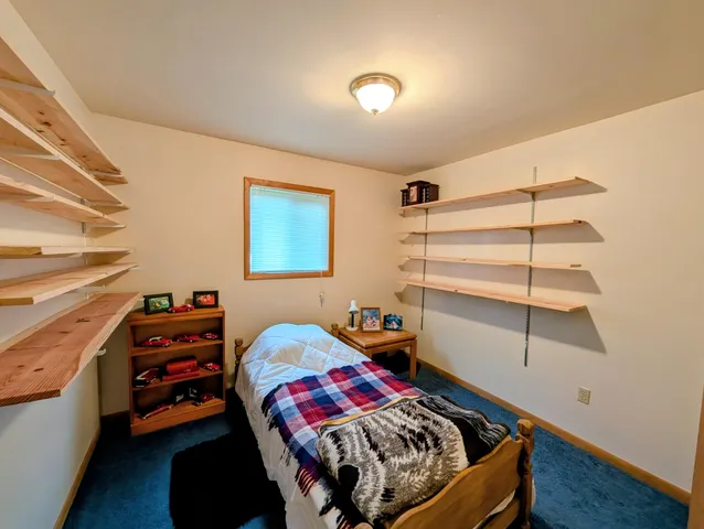 $359,900 | 108 Deerwood Court, Roscommon, MI 48653