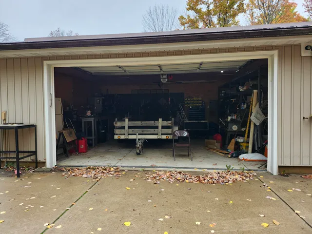 $359,900 | 108 Deerwood Court, Roscommon, MI 48653