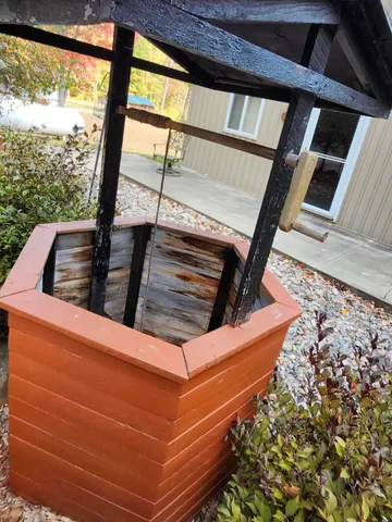 $359,900 | 108 Deerwood Court, Roscommon, MI 48653