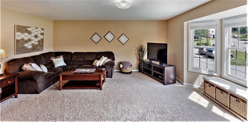 6923 Spring Valley Lane Export, PA 15632 - Photo 2 of 25