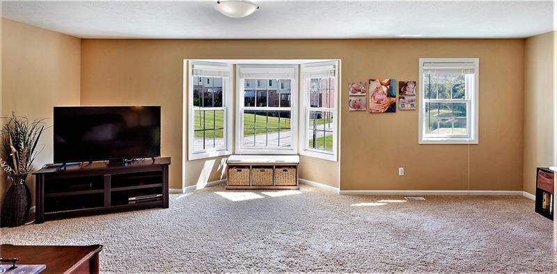 6923 Spring Valley Lane Export, PA 15632 - Photo 4 of 25
