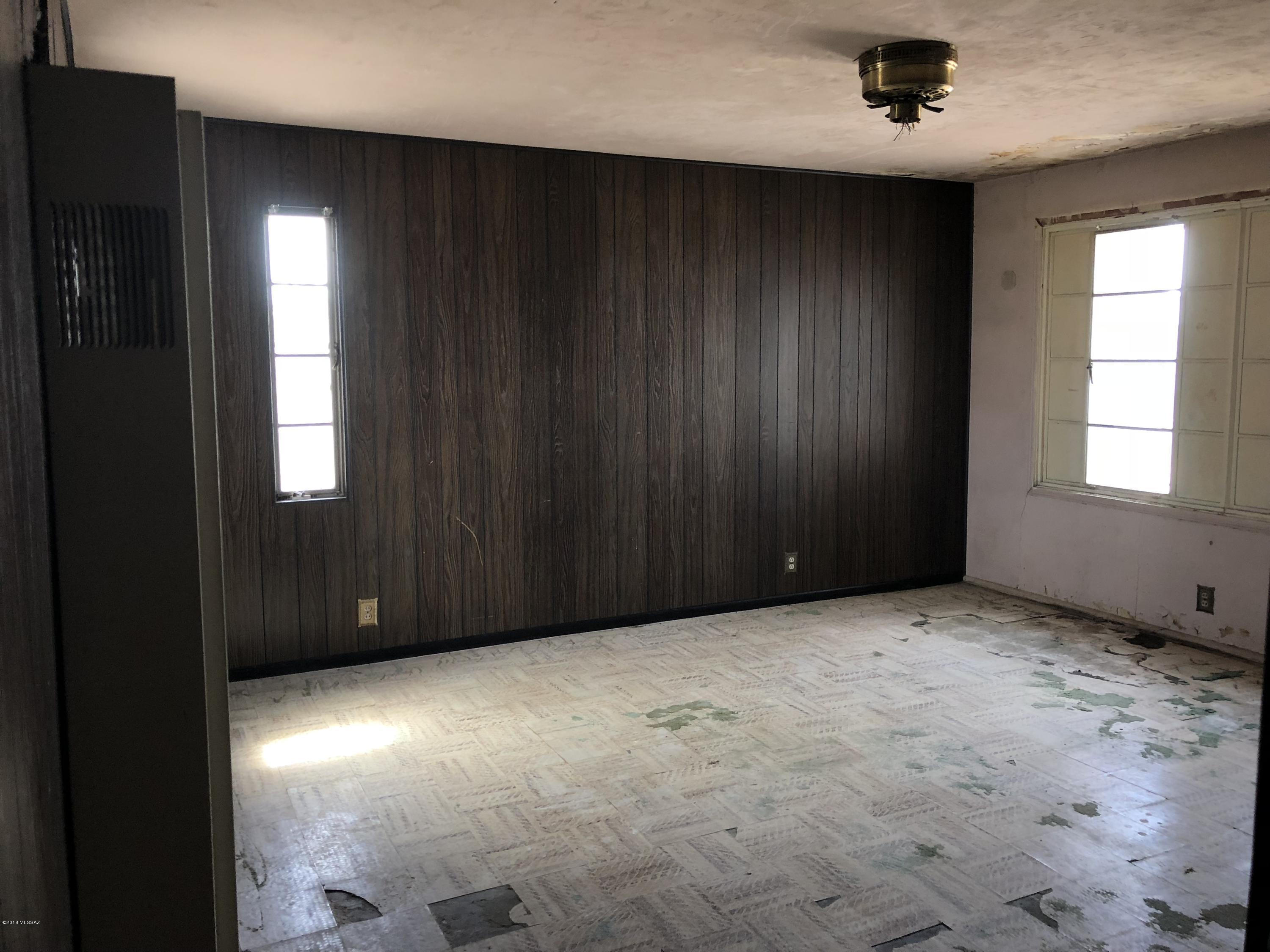 2929 South Mission Road Tucson, AZ 85713 - Photo 13 of 41