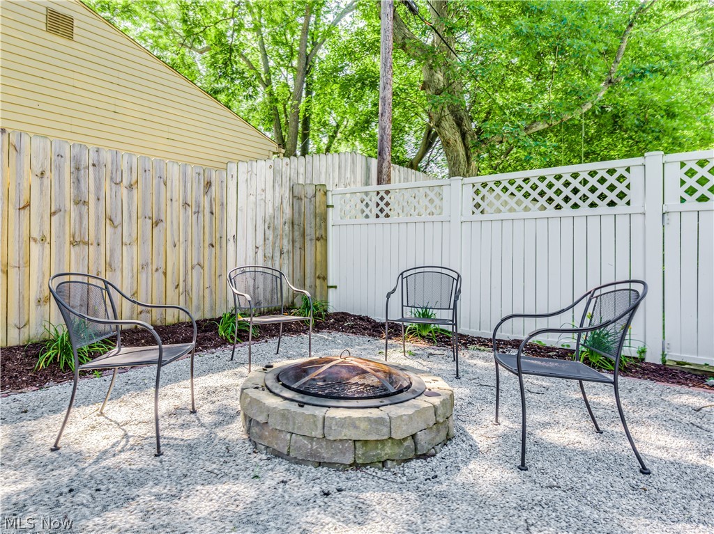 1262 Garman Road Akron, OH 44313 - Photo 3 of 33 Gallery Image 3