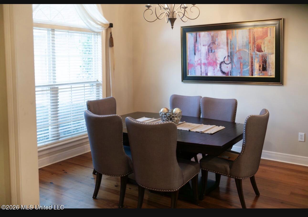 620 Turnberry Lane Ridgeland, MS 39157 - Photo 6 of 30 Dinning room