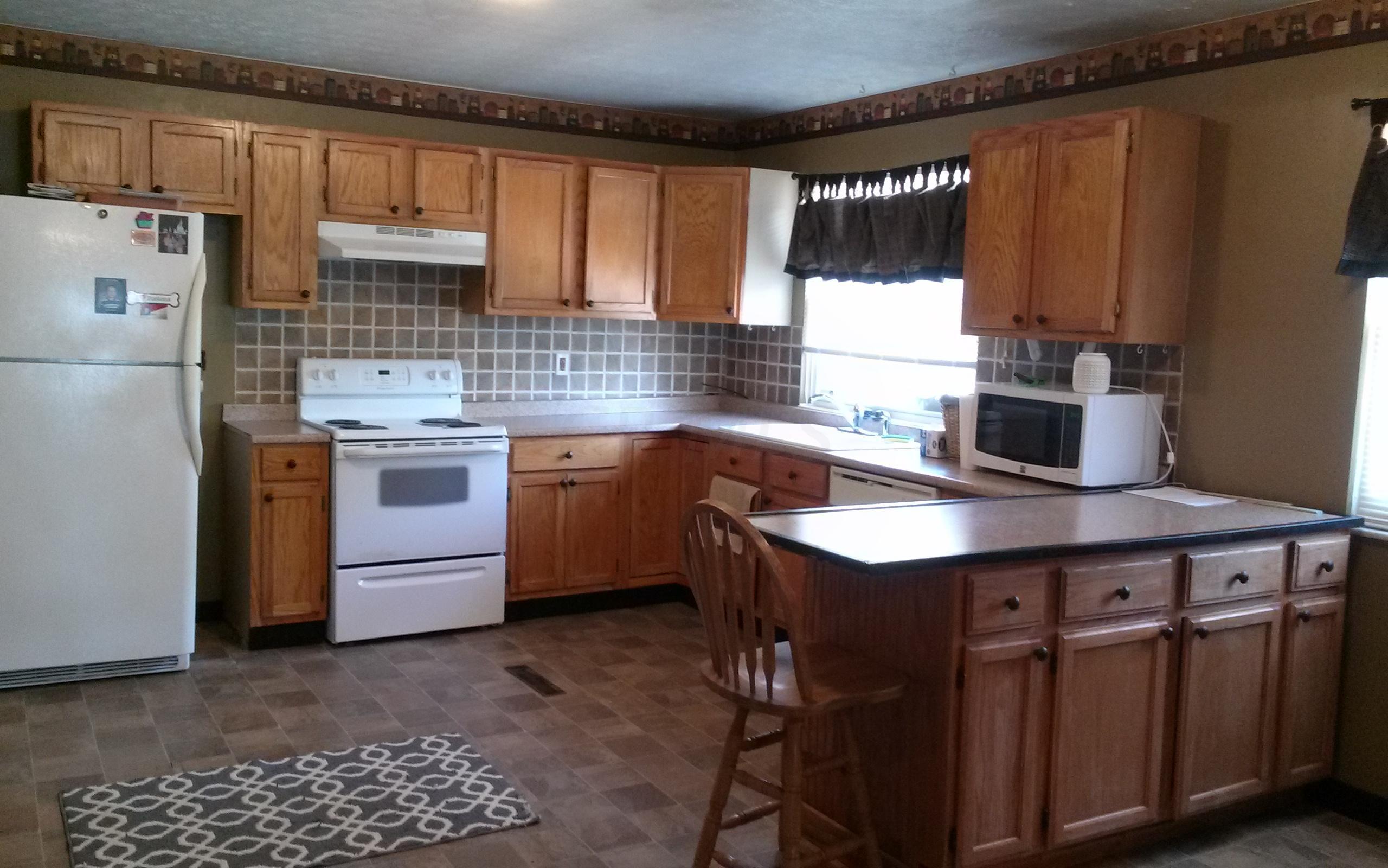4596 Etna Road Columbus, OH 43213 - Photo 8 of 18