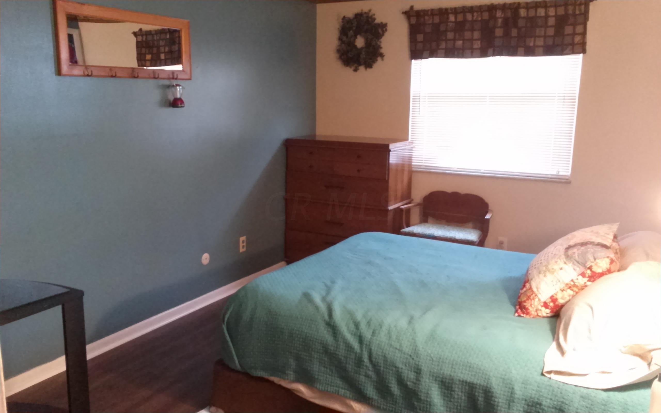 4596 Etna Road Columbus, OH 43213 - Photo 10 of 18