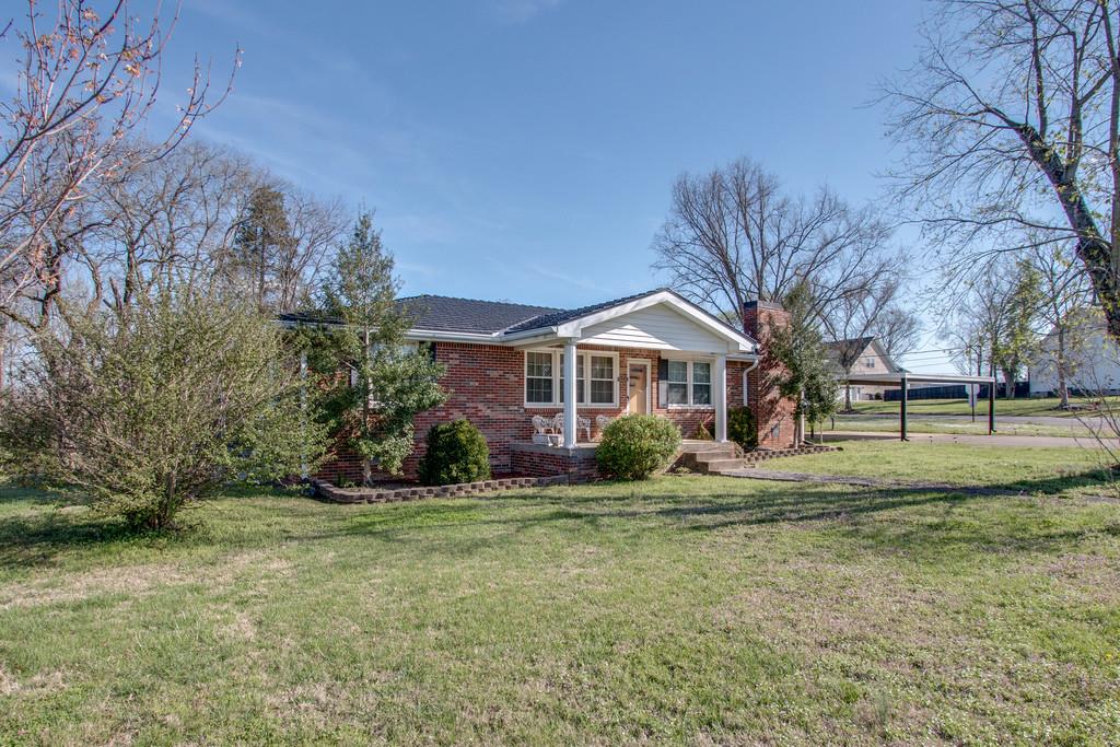 1585 Taylorsville Road Lebanon, TN 37087 - Photo 2 of 28 Home sits on over 2 acres of land