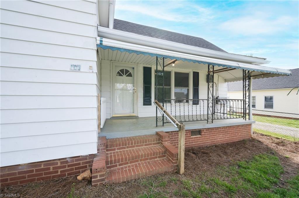 105 Watt Street Cooleemee, NC 27014 - Photo 10 of 38