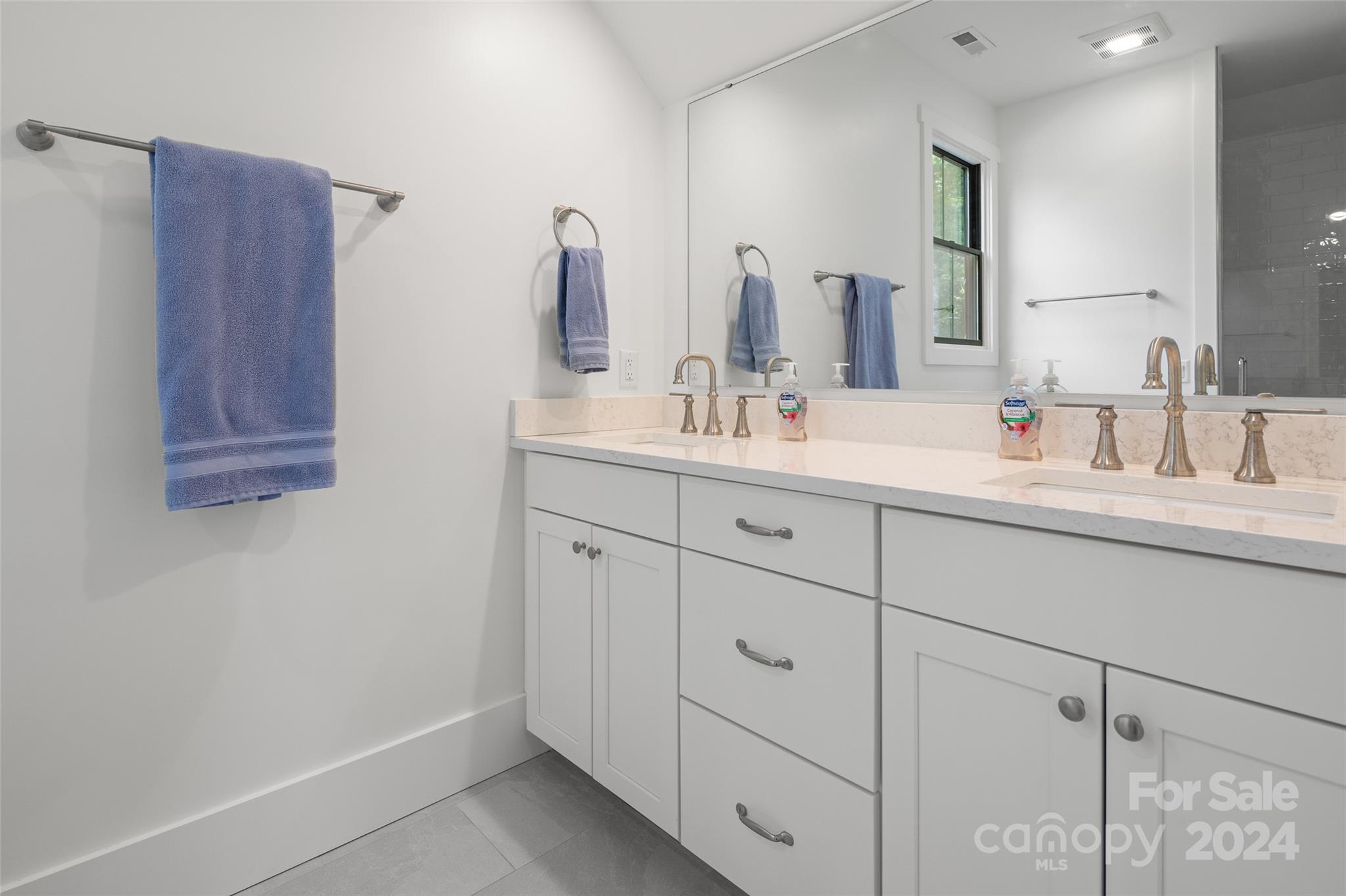 693 Gallimore Road Flat Rock, NC 28731 - Photo 24 of 48 Gallery Image 24