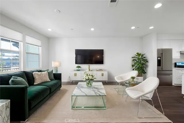 $875,000 | 8887 Orangethorpe Avenue, Buena Park, CA 90621