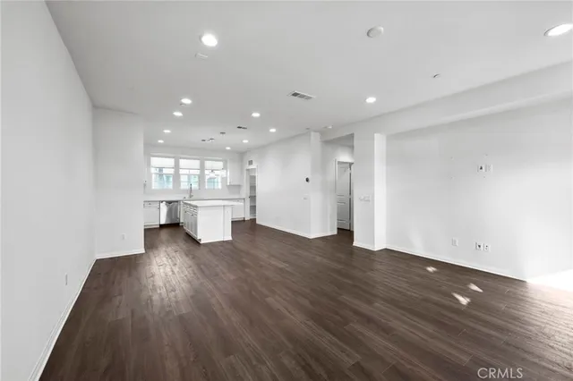 $875,000 | 8887 Orangethorpe Avenue, Buena Park, CA 90621