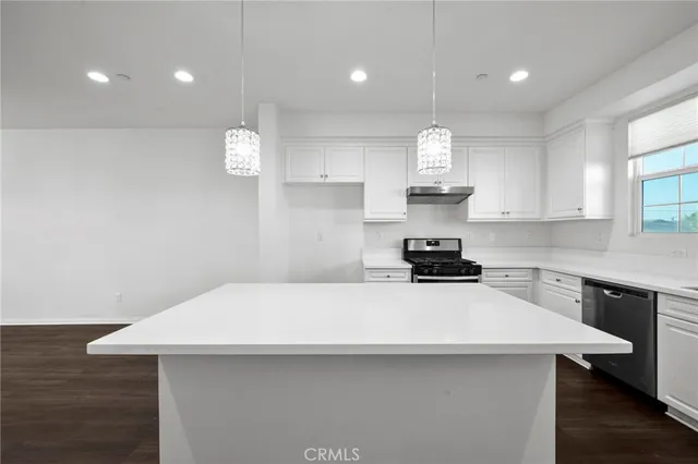 $875,000 | 8887 Orangethorpe Avenue, Buena Park, CA 90621