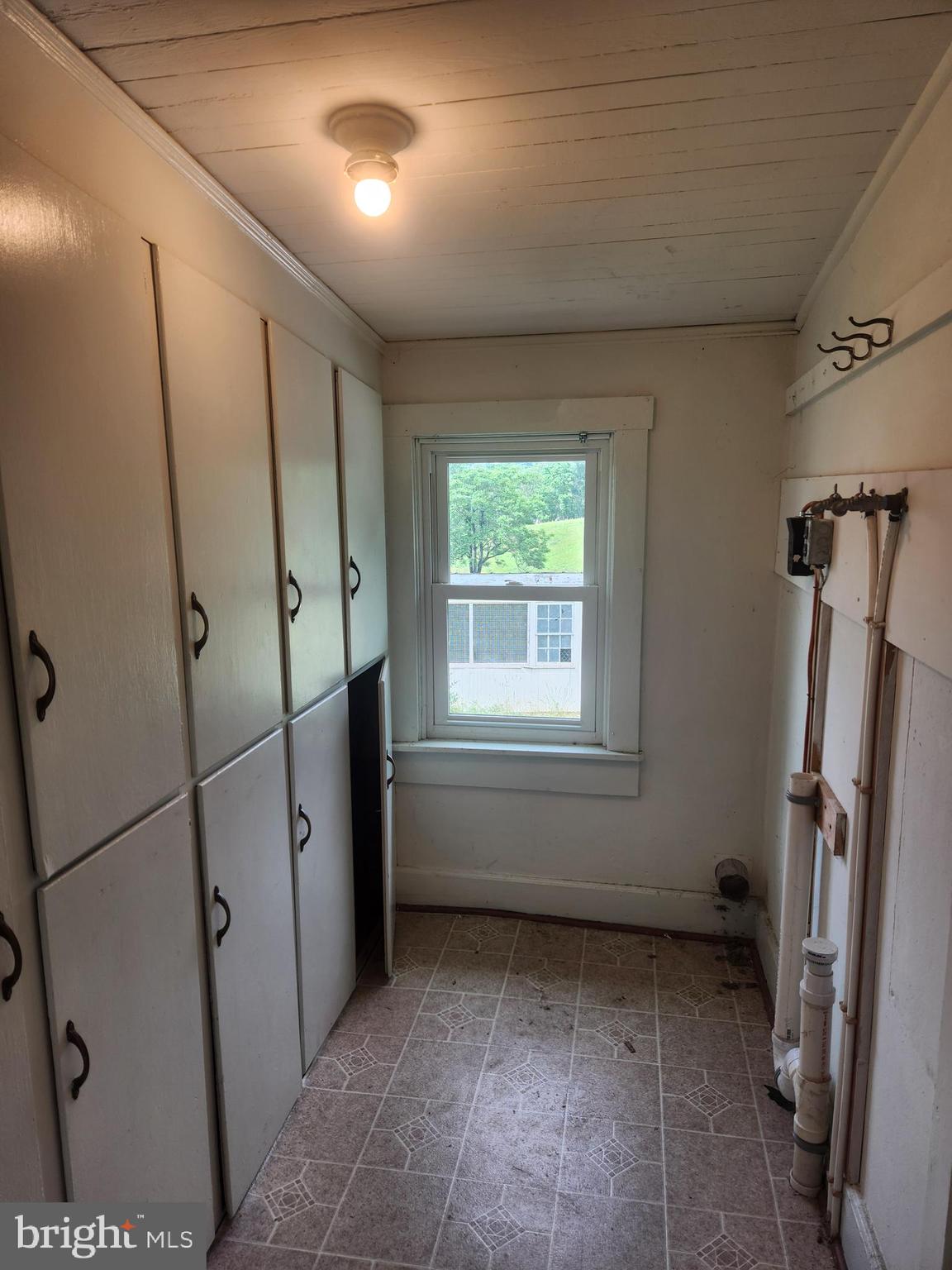 2296 Valley Road Manheim, PA 17545 - Photo 21 of 80