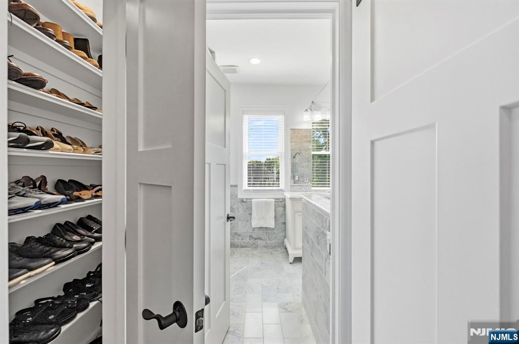 209 West Passaic Avenue Rutherford, NJ 07070 - Photo 27 of 50