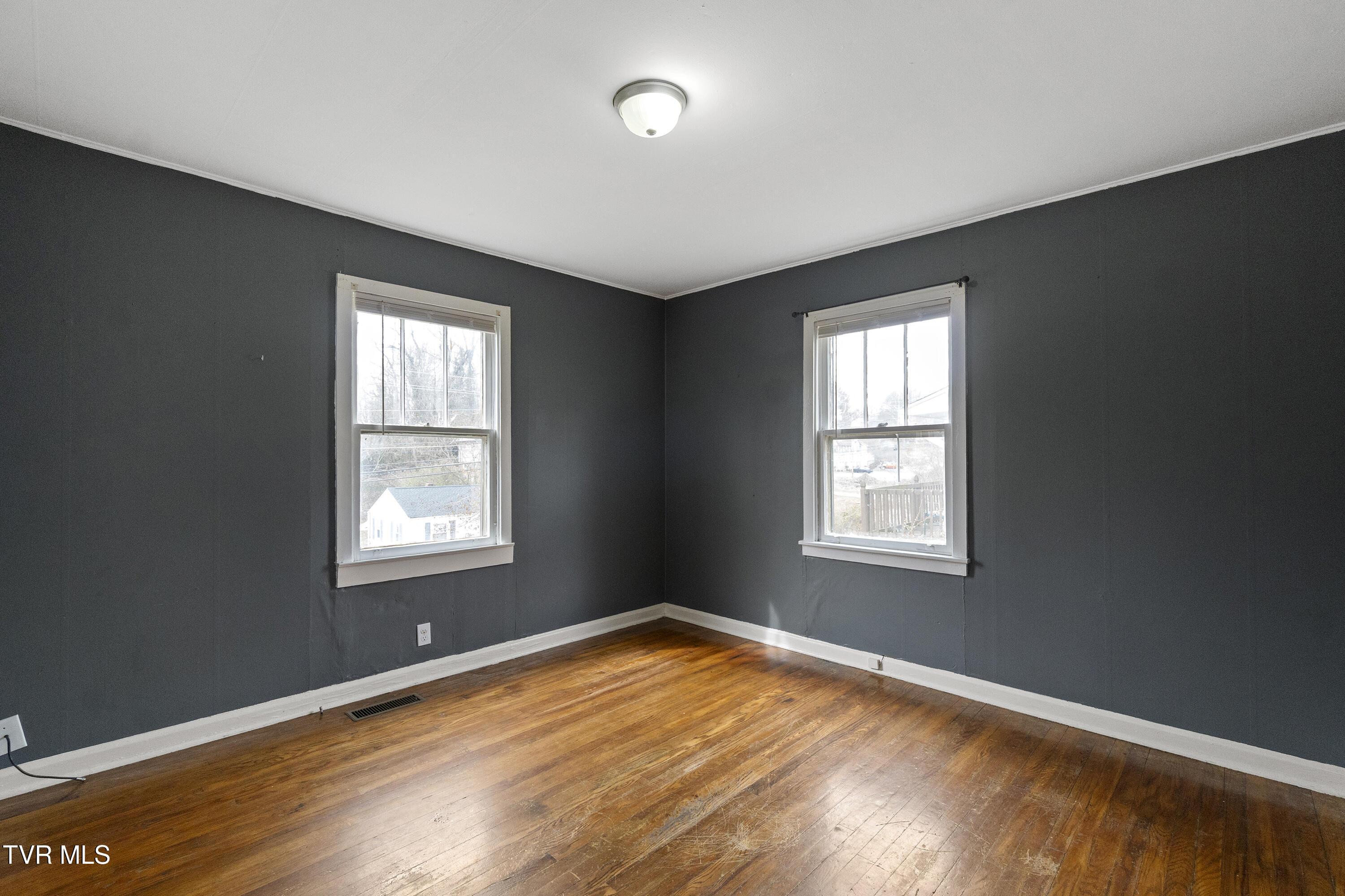 1230 Indian Ridge Road Johnson City, TN 37604 - Photo 16 of 29 DSC01193