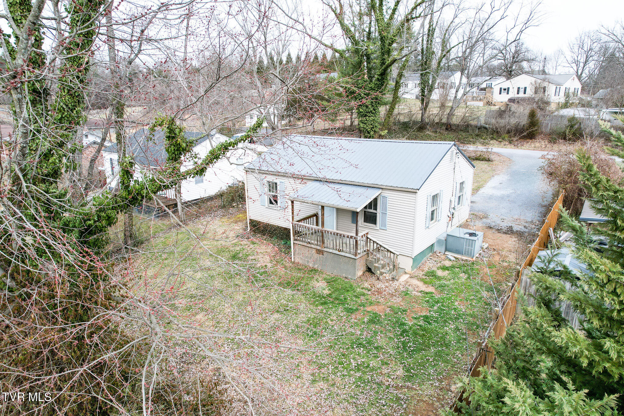 1230 Indian Ridge Road Johnson City, TN 37604 - Photo 24 of 29 DJI_0899-Edit