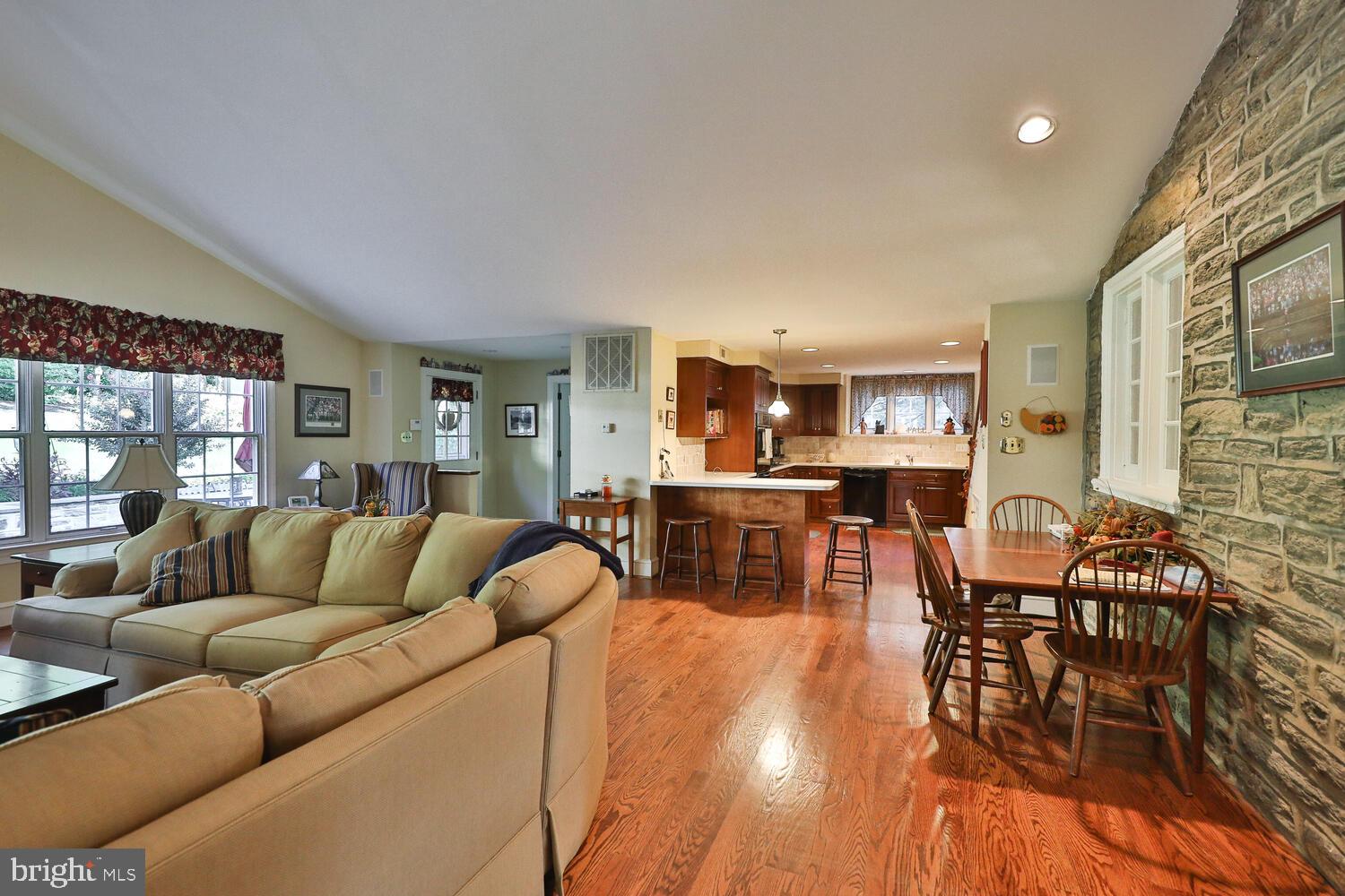 1426 Jericho Road Abington, PA 19001 - Photo 18 of 51 Family Room