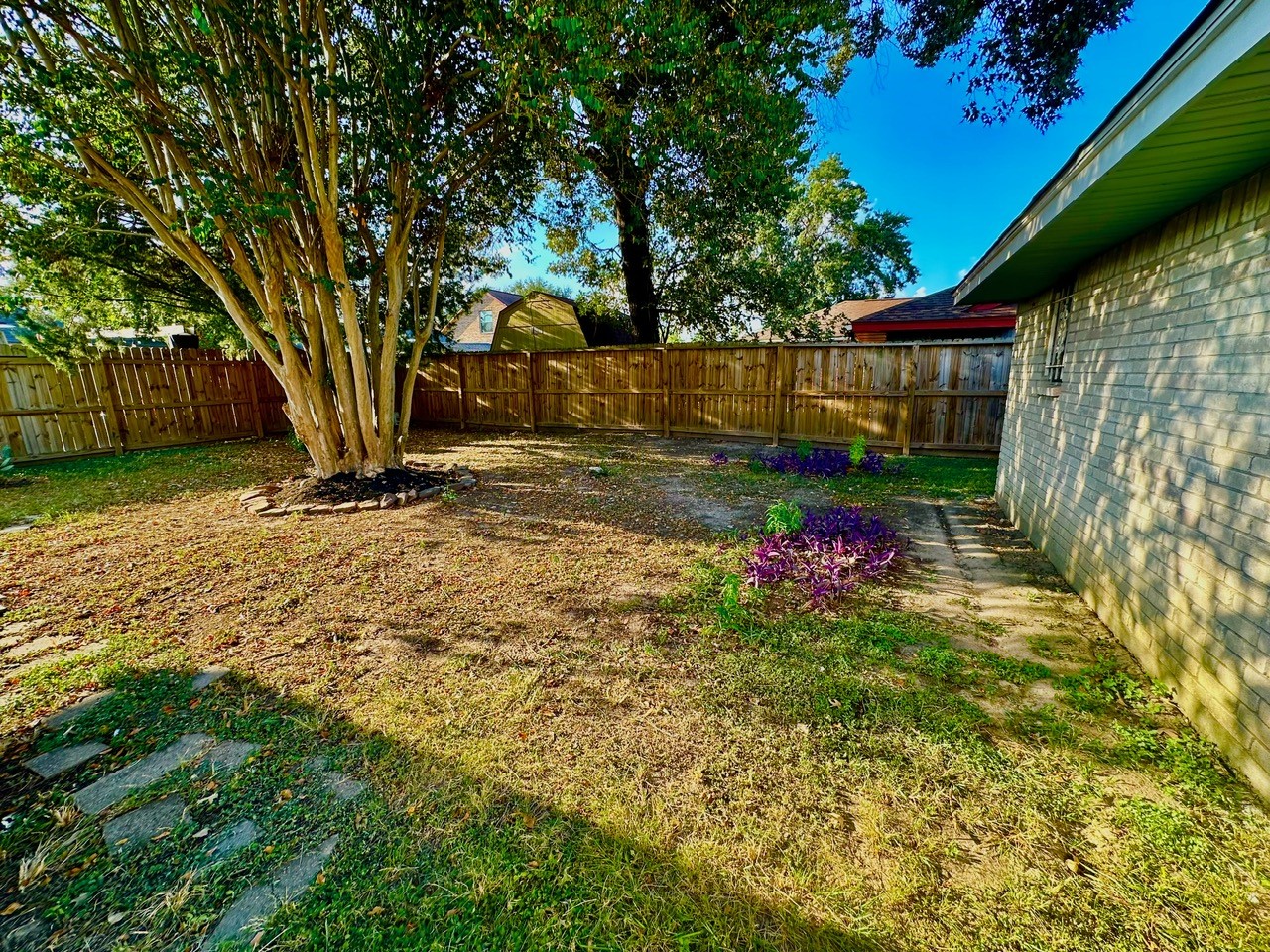 5503 Goldspier Street Houston, TX 77091 - Photo 33 of 34 BACK OF THE HOUSE