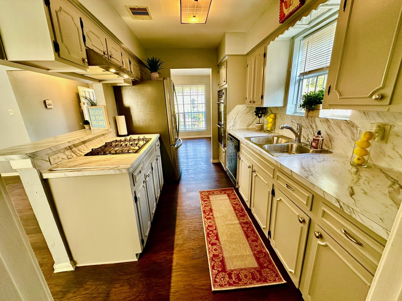 5503 Goldspier Street Houston, TX 77091 - Photo 9 of 34 KITCHEN