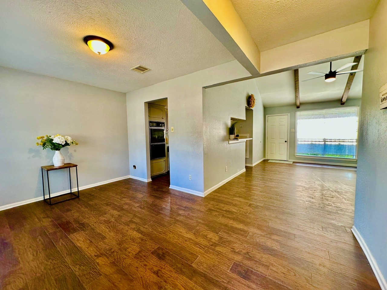 5503 Goldspier Street Houston, TX 77091 - Photo 10 of 34 DINNING ROOM.
