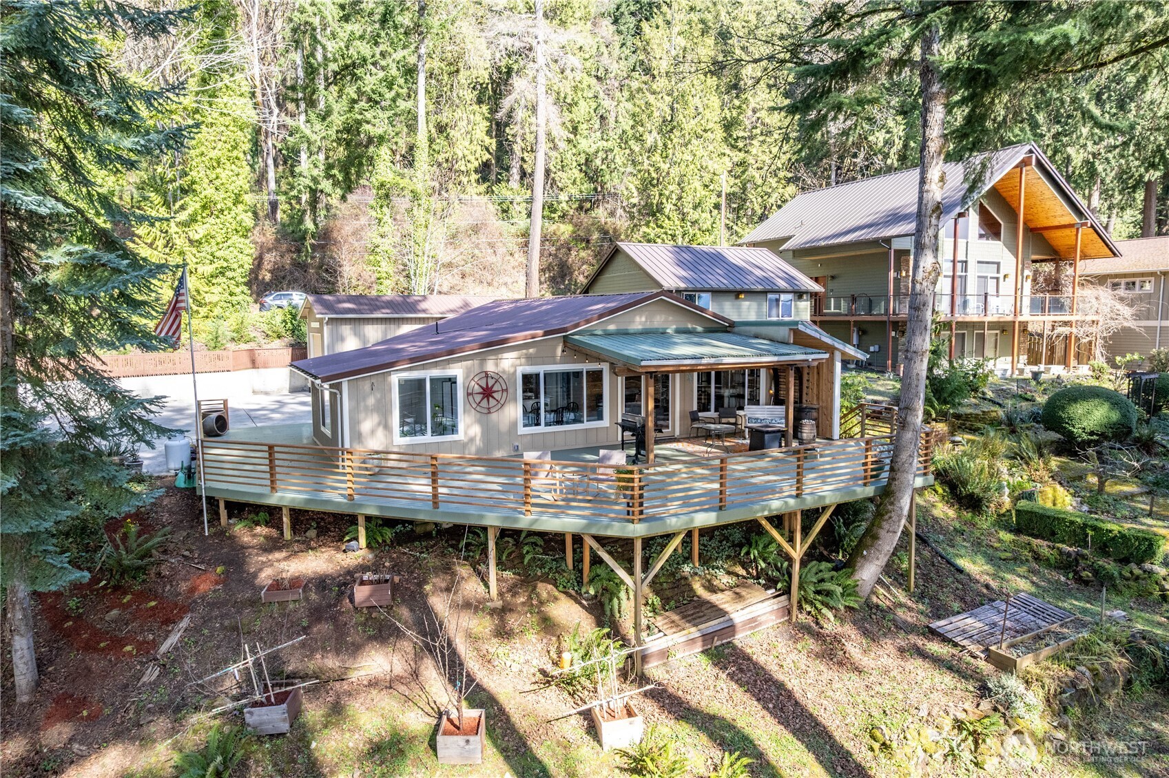5 West Cape Horn Road Cathlamet, WA 98612 - Photo 26 of 39