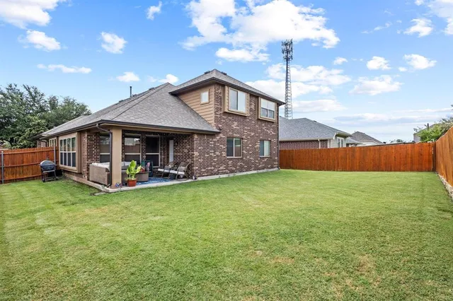 $349,900 | 412 Acklington Drive, Anna, TX 75409