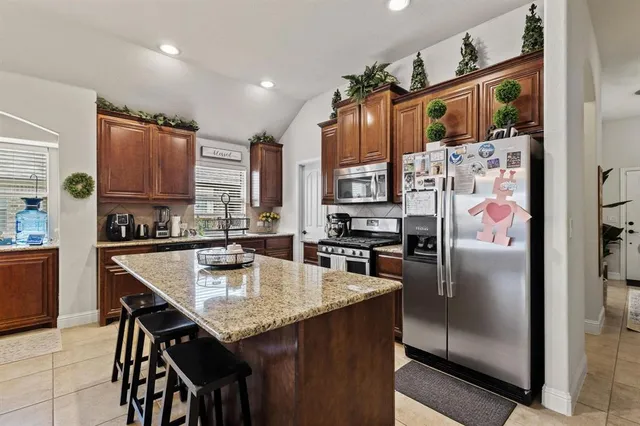 $349,900 | 412 Acklington Drive, Anna, TX 75409