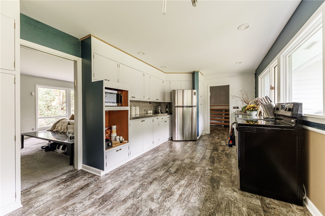 150 Georgian Court Road Brighton, NY 14610 - Photo 11 of 40 Gallery Image 11
