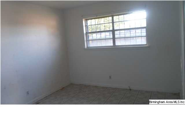 405 Warren Street Bessemer, AL 35022 - Photo 9 of 19
