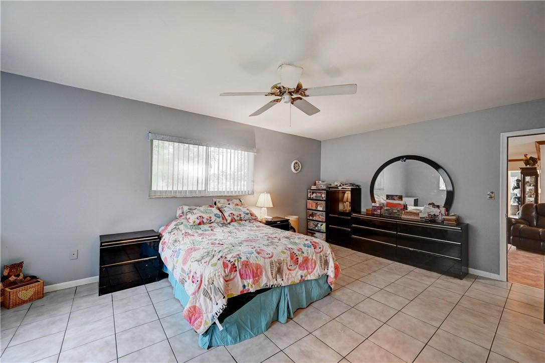 4830 Southwest 196th Lane Southwest Ranches, FL 33332 - Photo 11 of 45 Photo 11