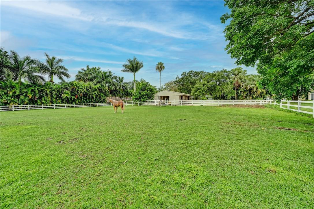 4830 Southwest 196th Lane Southwest Ranches, FL 33332 - Photo 36 of 45 Photo 36