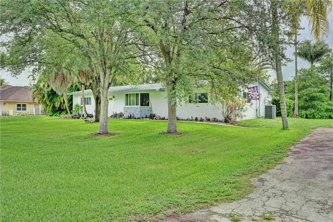 4830 Southwest 196th Lane Southwest Ranches, FL 33332 - Photo 5 of 45 Photo 5