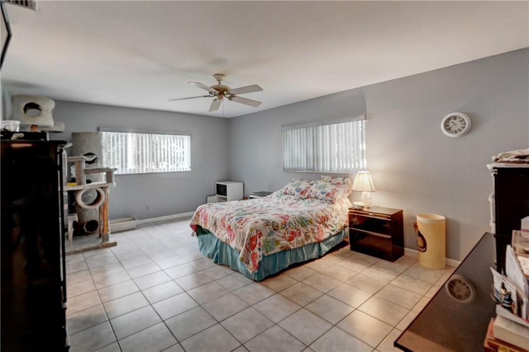4830 Southwest 196th Lane Southwest Ranches, FL 33332 - Photo 10 of 45 Photo 10