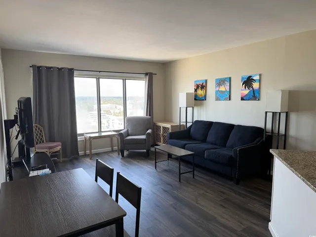 $1,250 | 1605 South Ocean Boulevard, Unit 1211, Myrtle Beach, SC 29577