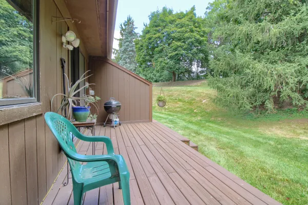 $299,000 | 623 Echo Court, Saline, MI 48176