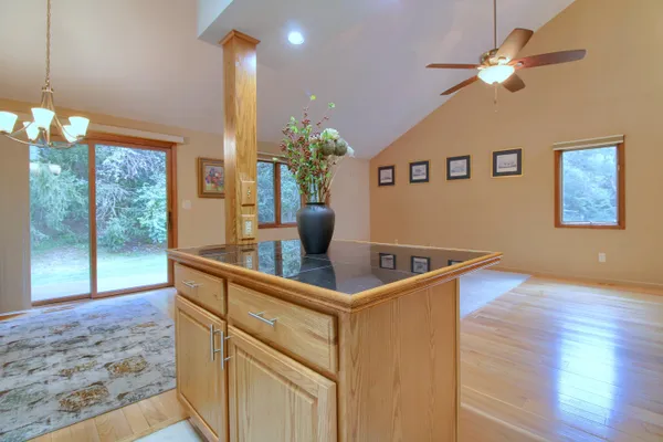 $299,000 | 623 Echo Court, Saline, MI 48176