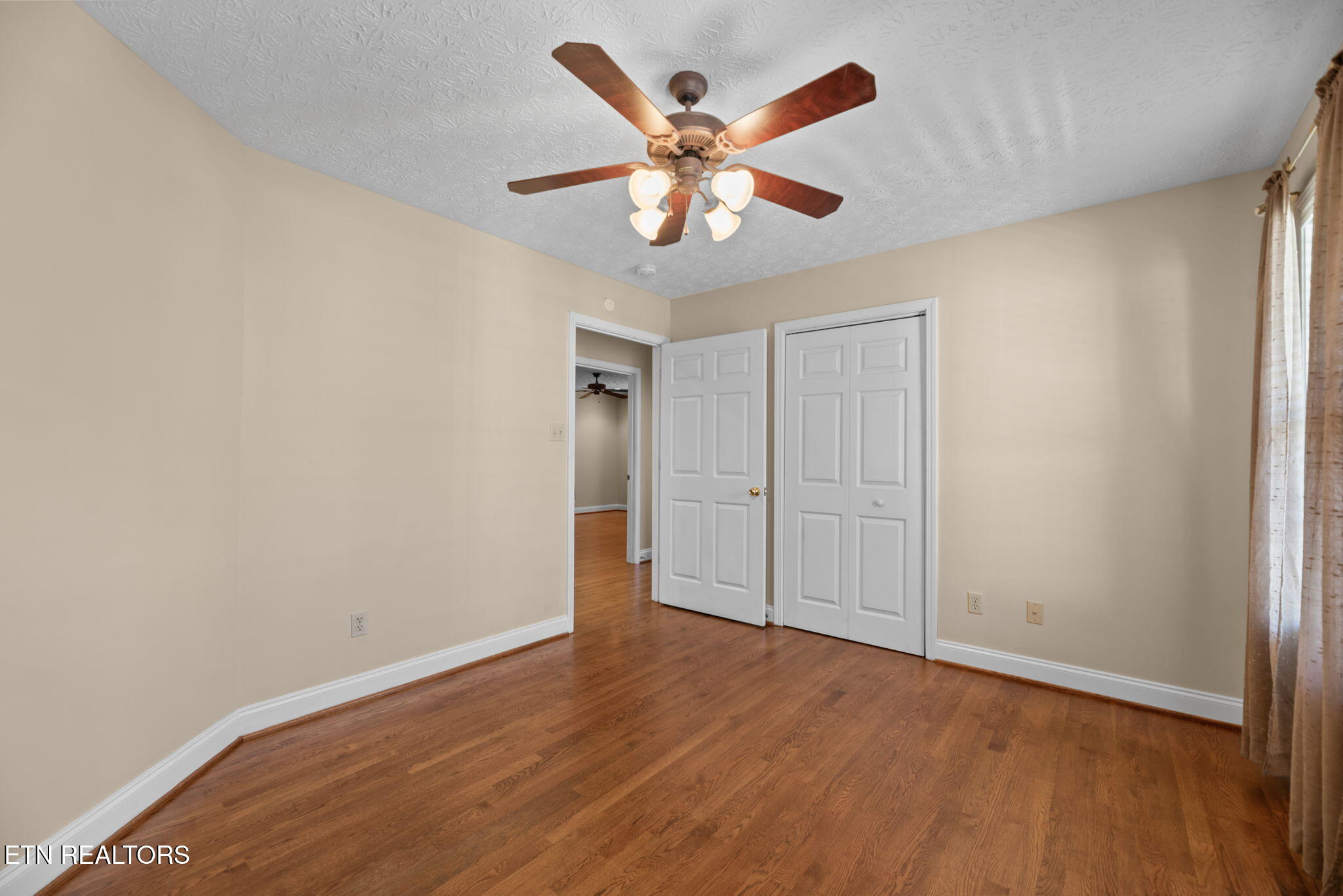 207 Laurel Road Clinton, TN 37716 - Photo 23 of 38 23-web-or-mls-Laurel207 (108)