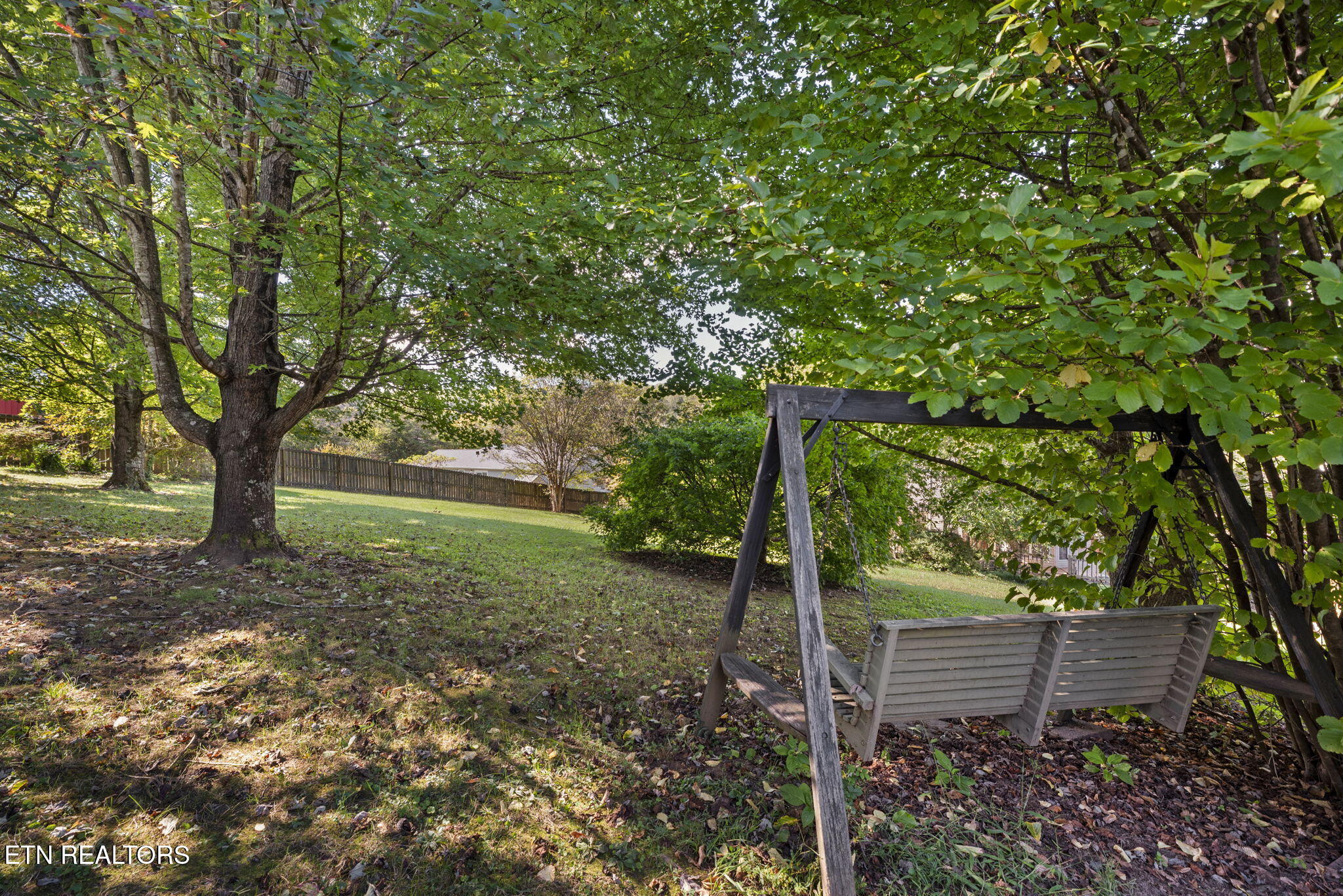 207 Laurel Road Clinton, TN 37716 - Photo 35 of 38 35-web-or-mls-Laurel207 (28)