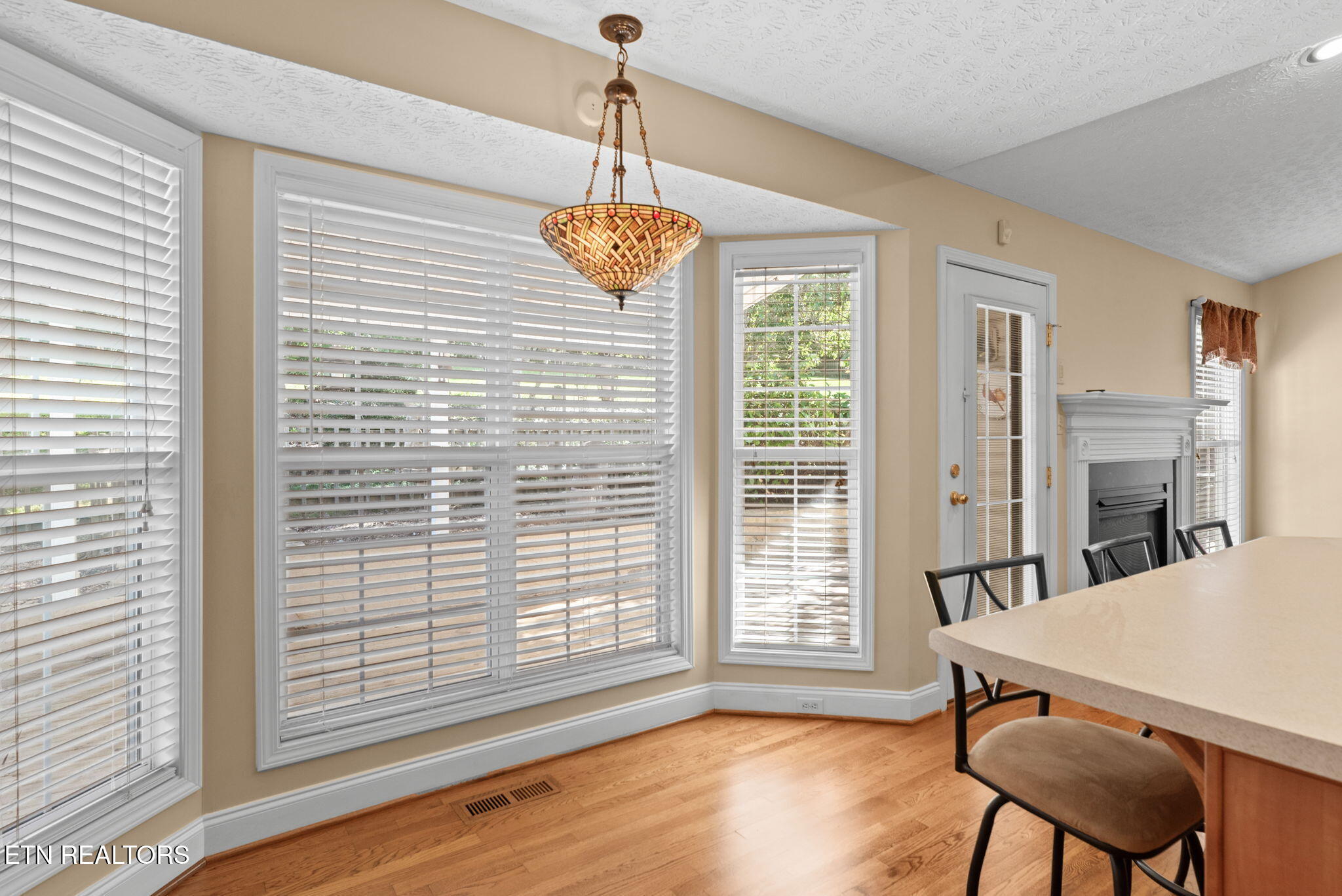 207 Laurel Road Clinton, TN 37716 - Photo 8 of 38 8-web-or-mls-Laurel207 (66)