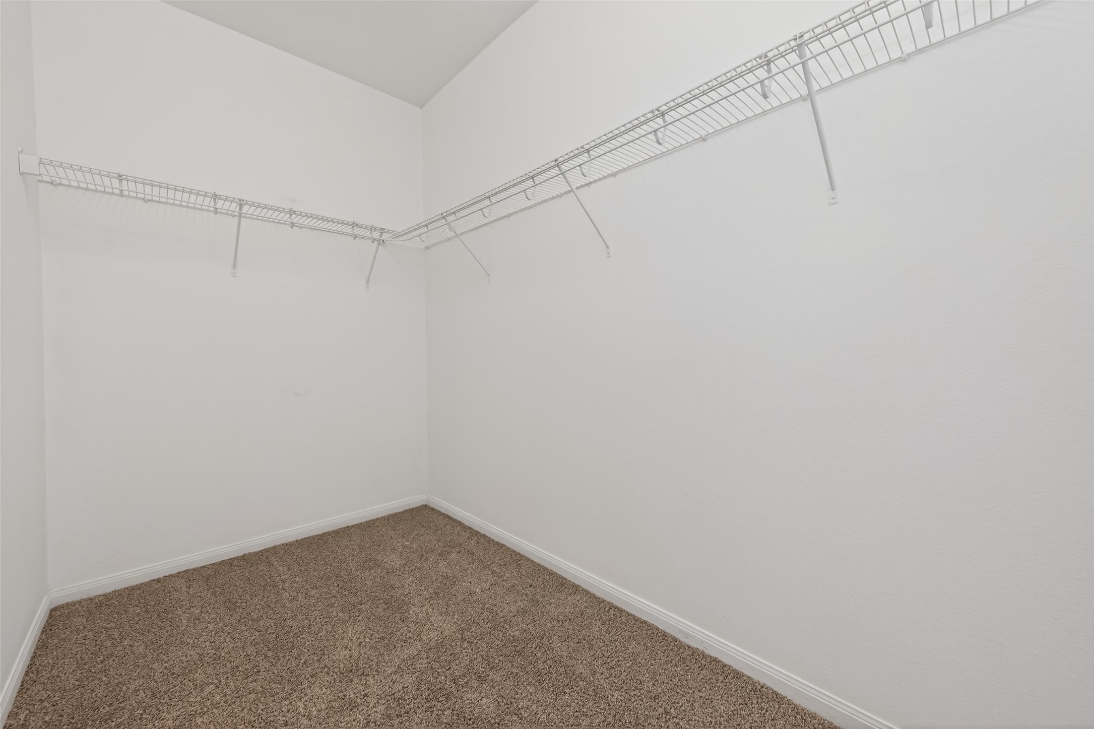 12038 Powderhorn Lane Pinehurst, TX 77362 - Photo 32 of 50 a view of a room