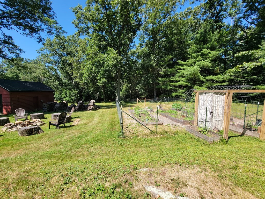 14 Gary School Road Pomfret, CT 06259 - Photo 9 of 28 Gallery Image 9