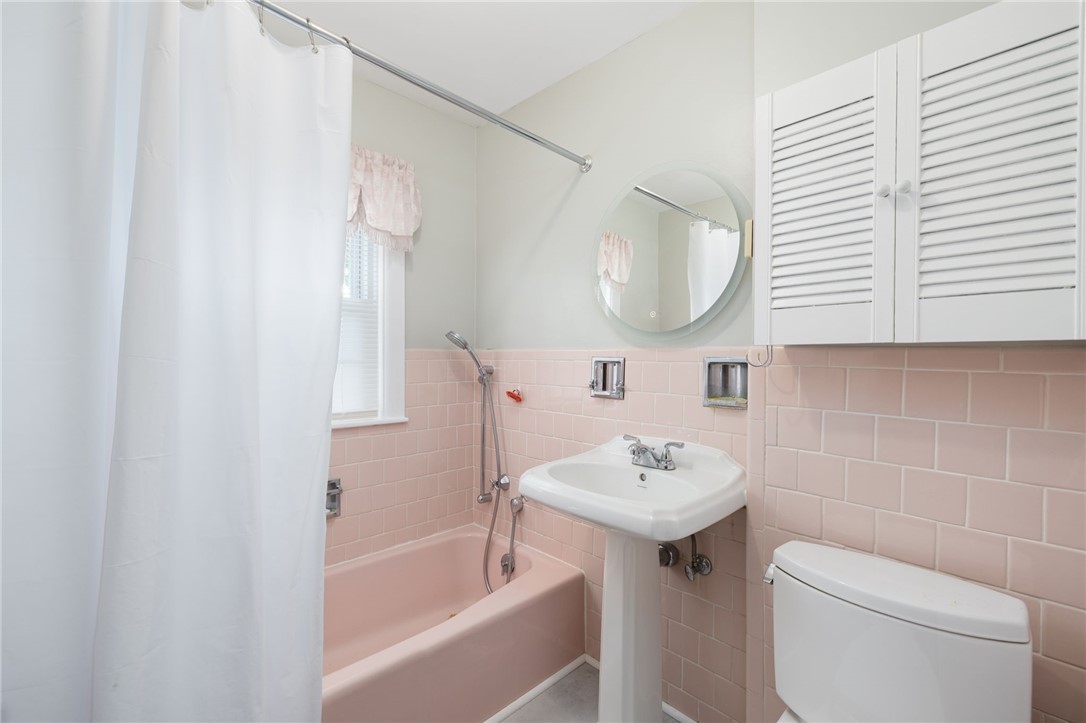 463 Power Road Pawtucket, RI 02860 - Photo 18 of 42