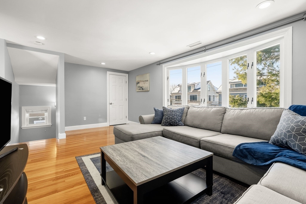 111 Fayette Street, Unit 111 Watertown, MA 02472 - Photo 11 of 30