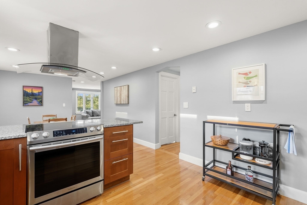 111 Fayette Street, Unit 111 Watertown, MA 02472 - Photo 4 of 30