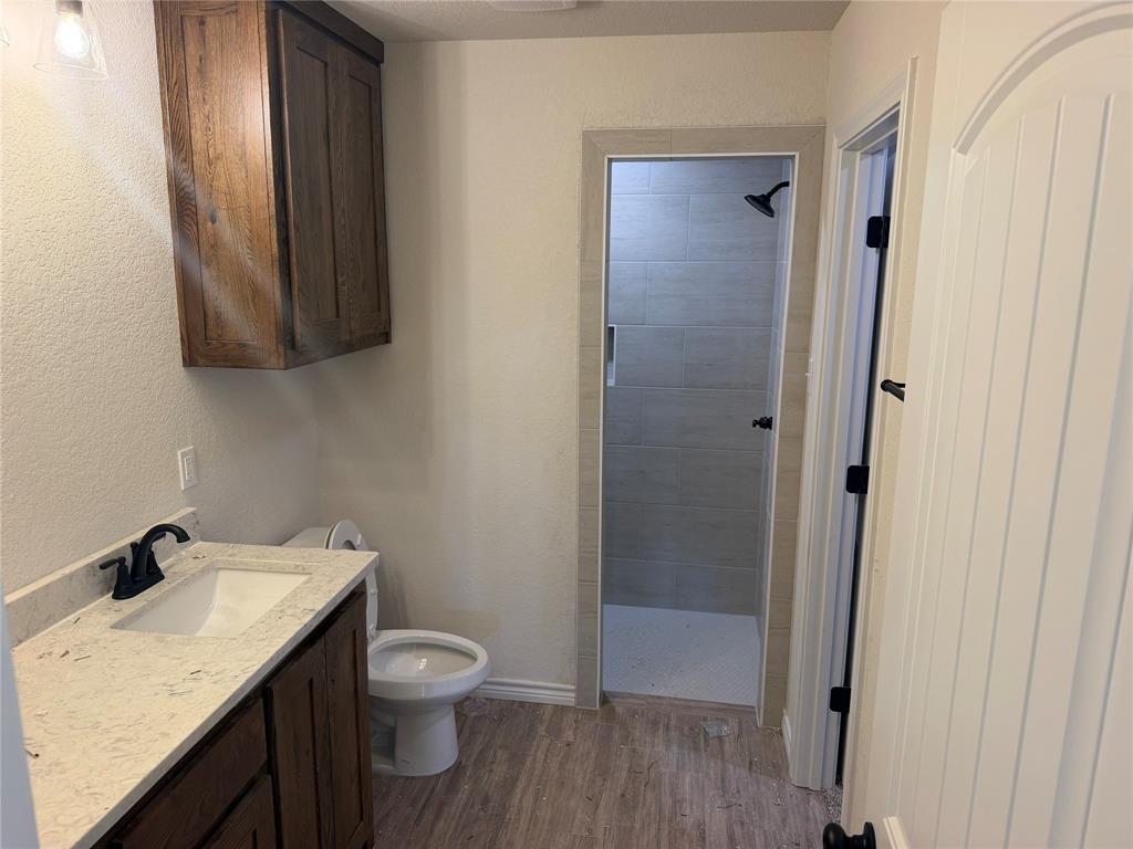 172 Altom Road Springtown, TX 76082 - Photo 6 of 8 Gallery Image 6